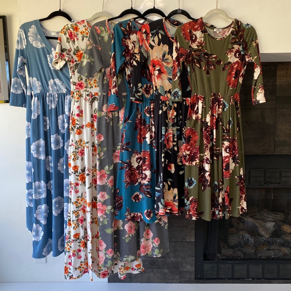 6 dress bundle from JessaKae.com. All size small.
